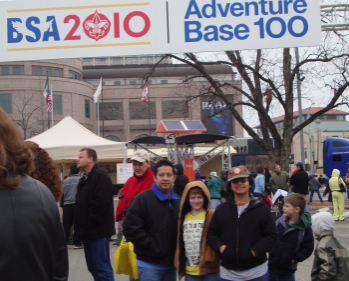 2010-Pack409-Blue-n-Gold - 163.jpg